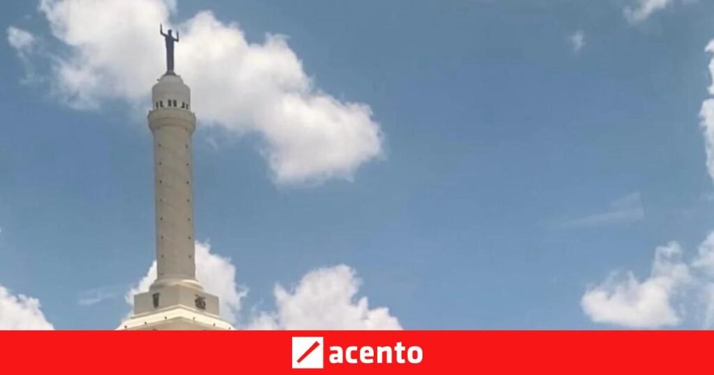 La falta de registros sobre la literatura de Santiago deja al descubierto una deuda con su memoria cultural