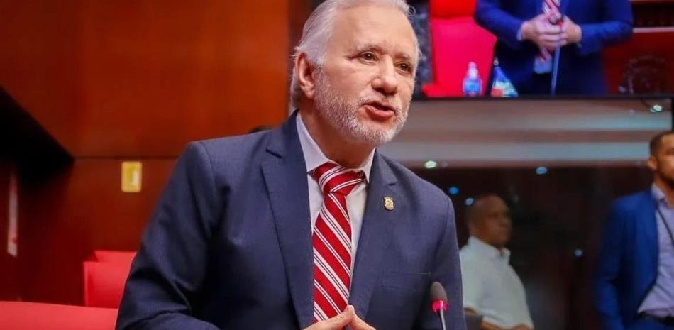 Ruptura en el PRM expone críticas a la gestión: Antonio Taveras pasa a senador independiente
