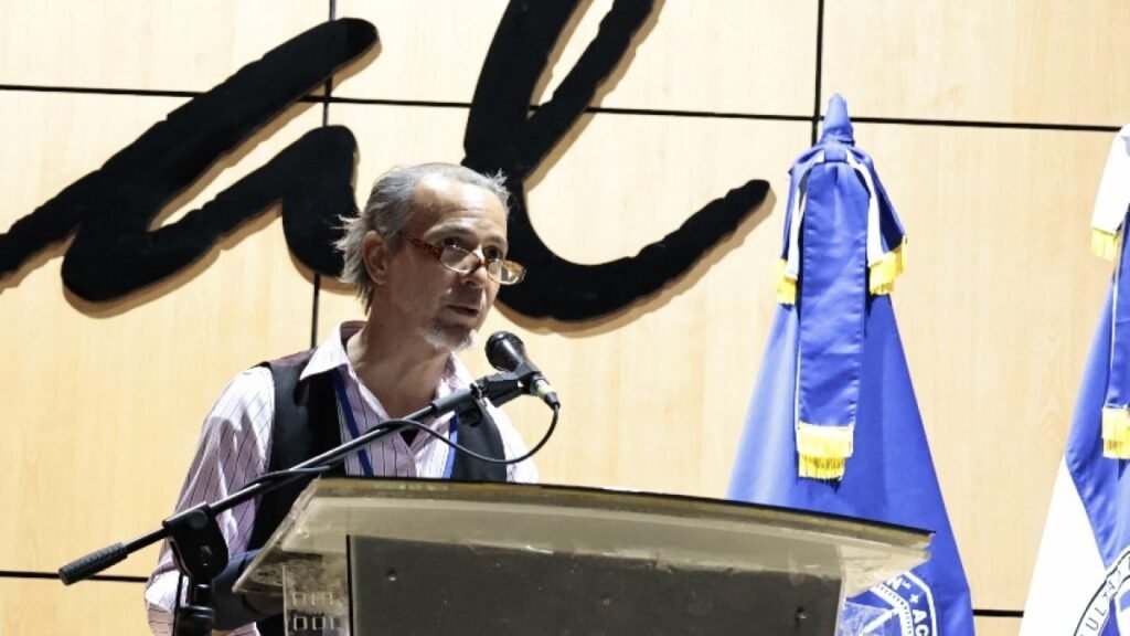 El crecimiento urbano obliga a repensar la arquitectura, advierten en congreso internacional