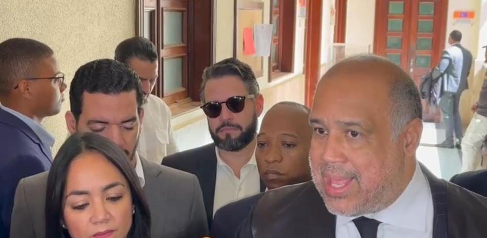 Tribunal declara en rebeldía a Ingrid Jorge y aplaza de nuevo la audiencia por querella de Faride Raful
