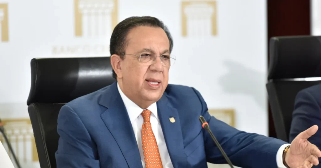 La economía dominicana avanza 4.0 % en el cuatrimestre, aunque sigue bajo presión externa