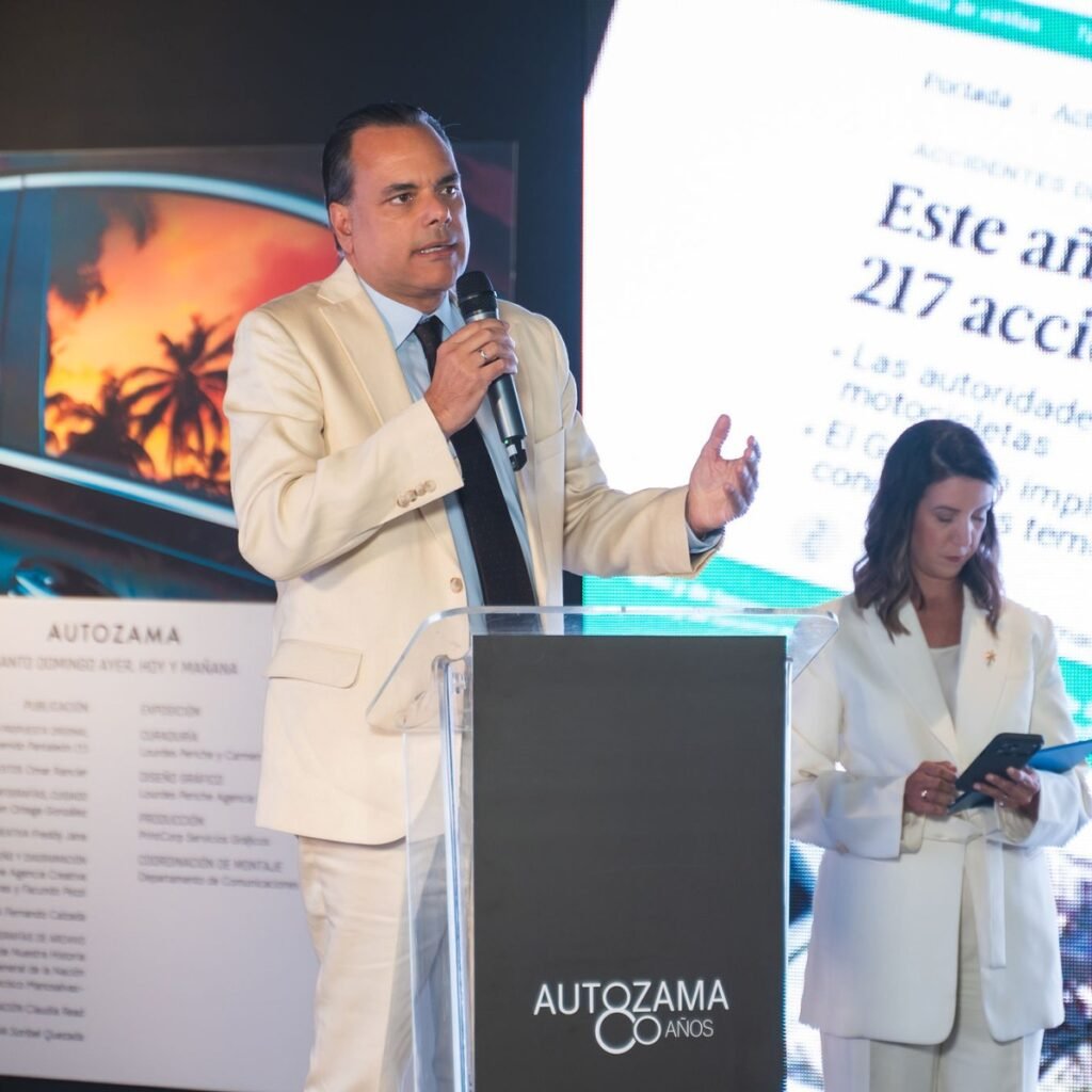 Obra sobre Santo Domingo destaca el desorden urbano y la falta de respuestas suficientes