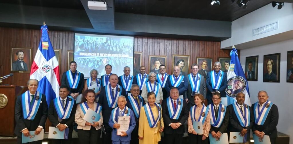Instituto Duartiano advierte sobre fallas en el uso del Escudo Nacional en entidades estatales