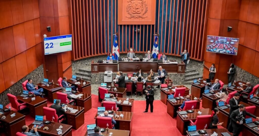 Congreso recibe proyecto anticrisis con vía rápida y meta de ingresos adicionales