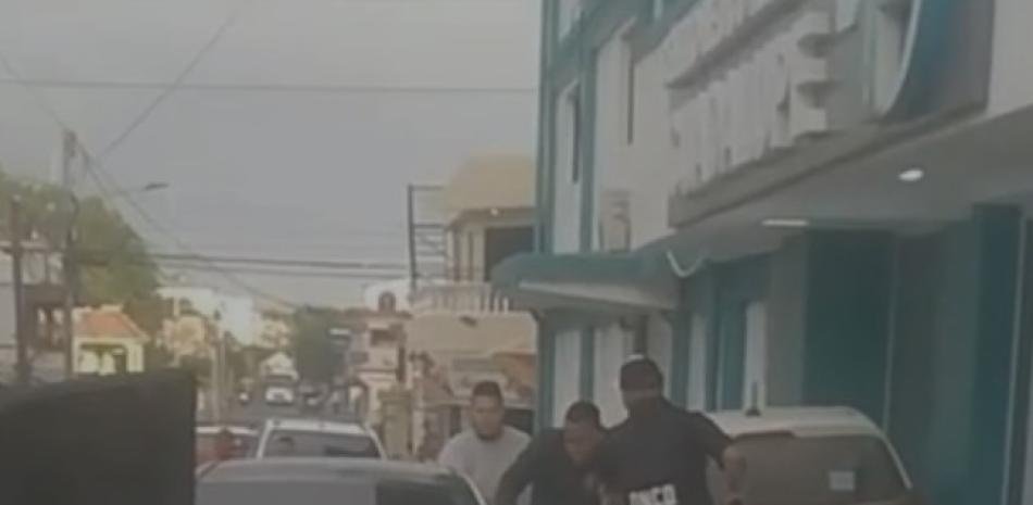 Detienen en Cotuí a dominicano buscado por Estados Unidos en operativo con apoyo de la DNCD y el U.S. Marshals