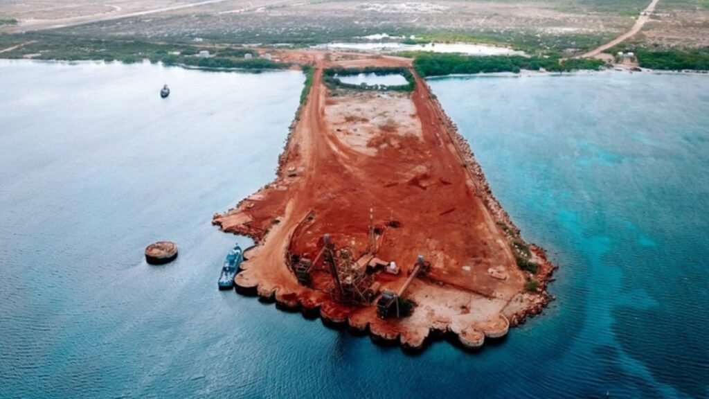 Pedernales queda bajo la lupa entre decretos, fideicomiso y obras aún en su fase inicial