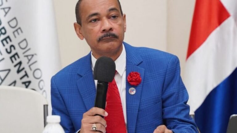 Evangélicos condicionan respaldo a medidas oficiales a que haya transparencia real ante la crisis