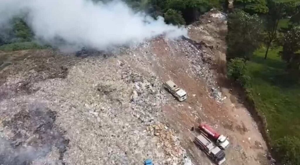 Alcalde de Jarabacoa dice que el Gobierno no ha dado respuesta efectiva a los incendios del vertedero