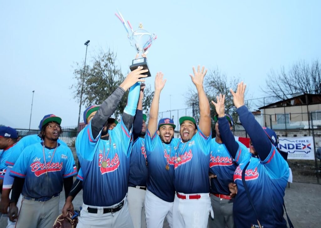 INDEX Chile impulsa un torneo de sóftbol en Cerro Navia mientras se cuestionan los resultados para la diáspora