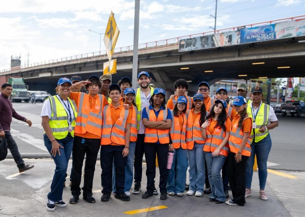 Intrant presenta programa de voluntariado en medio de más de 3,000 muertes viales al año