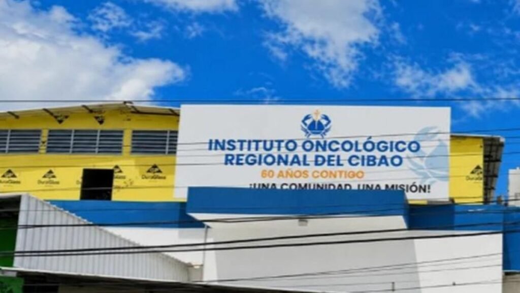 SeNaSa bajo escrutinio por medicamentos oncológicos retenidos en Santiago