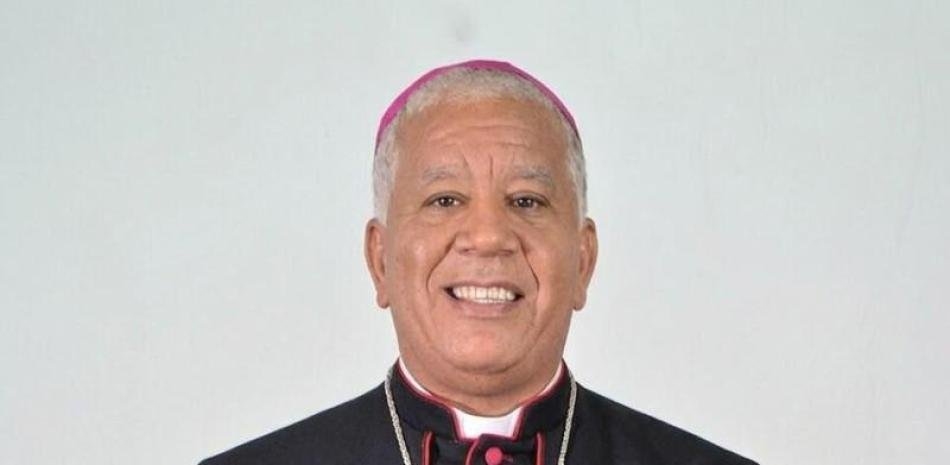 Romero Cárdenas deja Barahona y dice que allí aprendió a ser obispo