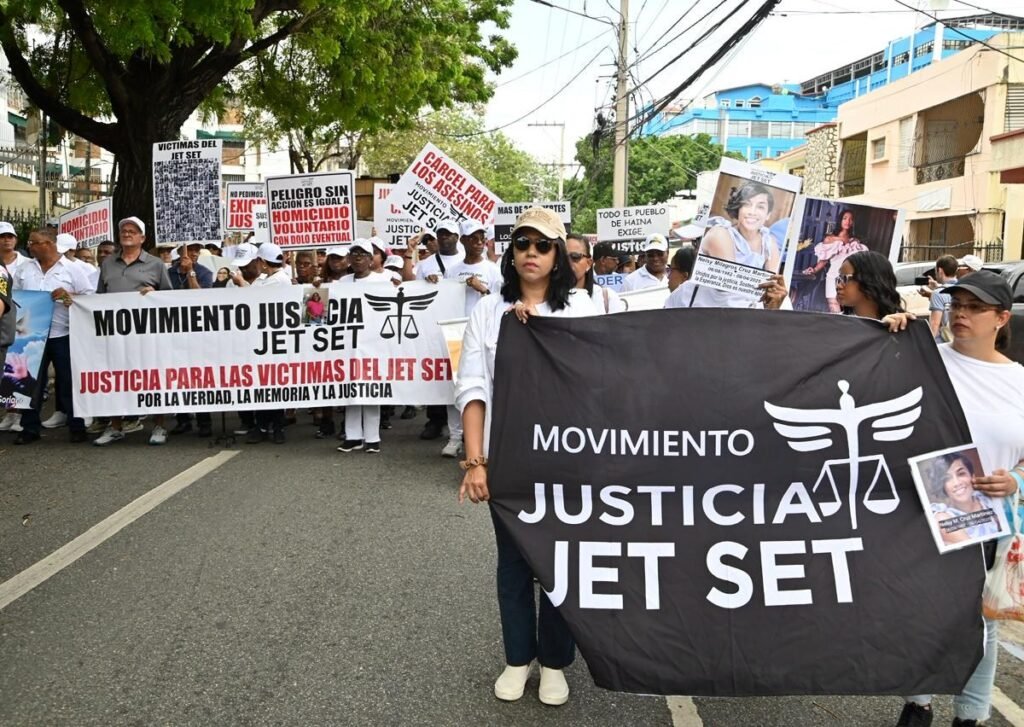 Familiares del caso Jet Set presionan por una recalificación que eleva el escrutinio sobre la respuesta institucional