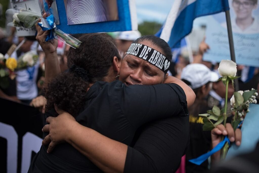 Exiliados nicaragüenses en Costa Rica conmemoran ocho años de la ‘Masacre del Día de las Madres’