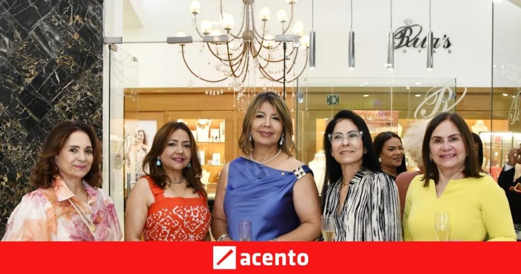 Rita’s Joyas muestra larimar y ámbar en BlueMall, con el desafío de llevar ese valor cultural a más público