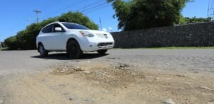 Dajabón continúa a la espera de obras mientras el deterioro de sus calles aumenta accidentes y molestias