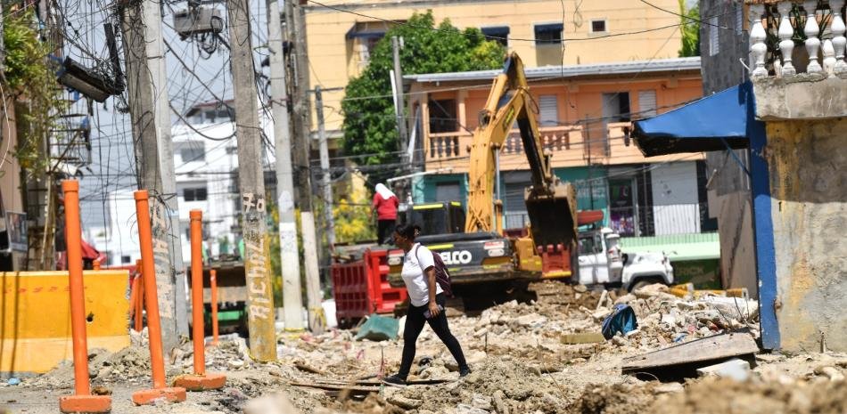 Mivhed inicia en Los Praditos una obra de RD$150 millones para aliviar la congestión vial