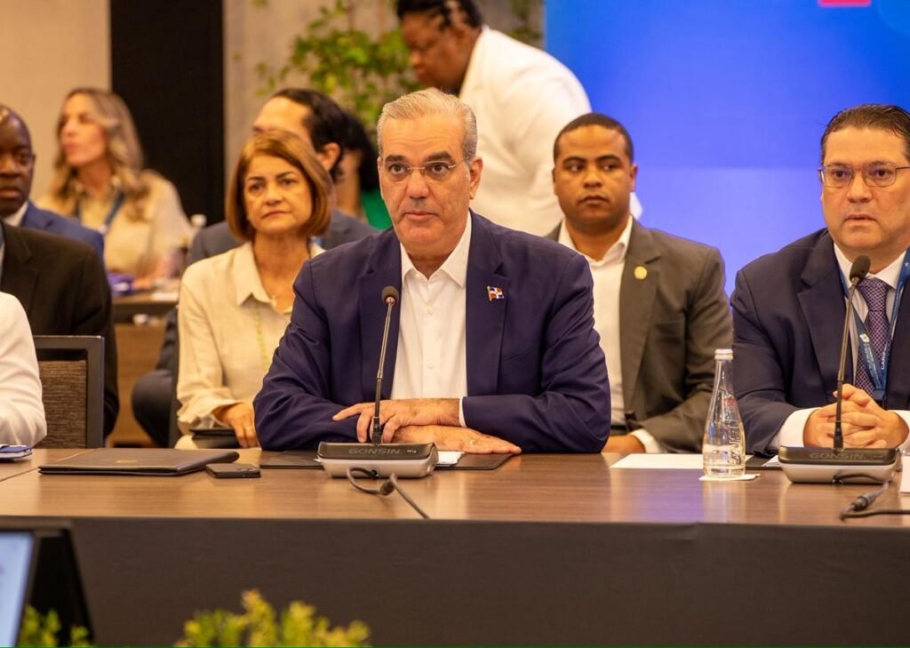 Abinader pide reactivar el foro Cariforo-UE y advierte que no puede pasar otra década sin reunirse