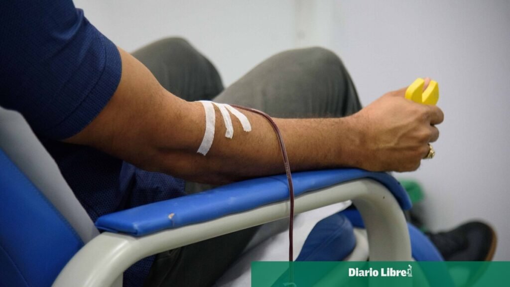 La sangre donada puede reservarse, reutilizarse o descartarse según el protocolo de cada centro