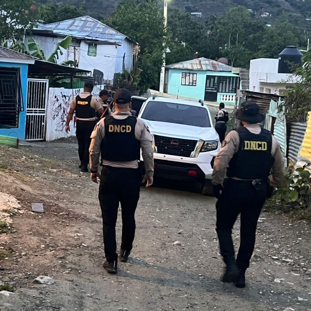 Operativos en Padre Las Casas revelan permanencia de puntos de drogas en distintos sectores de Azua