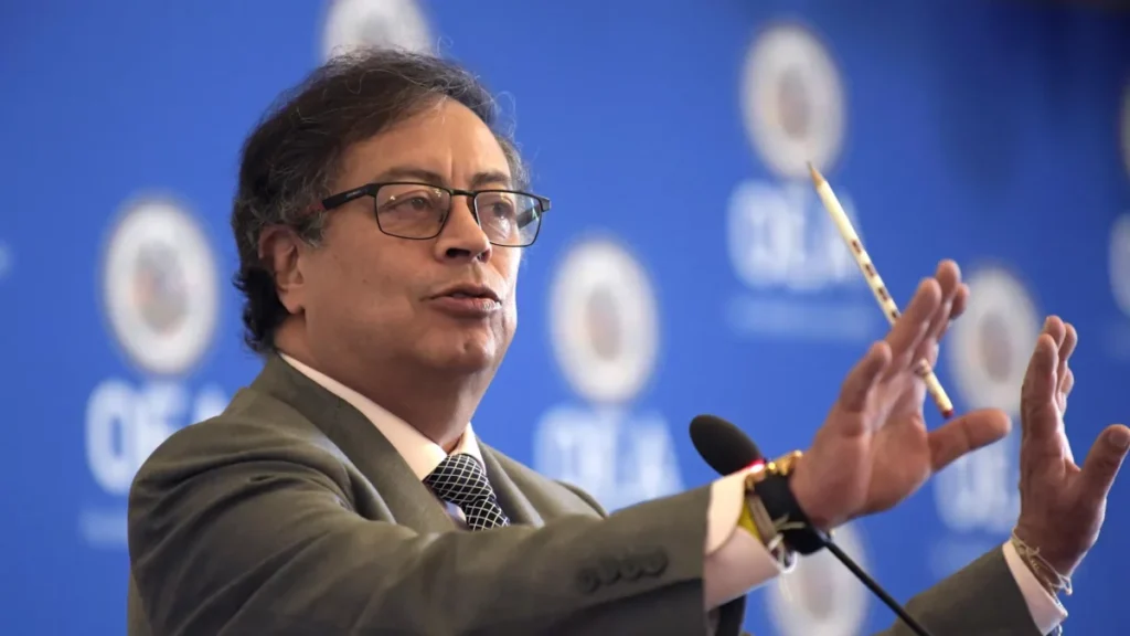 Petro rechaza el preconteo y suma tensión al proceso electoral en Colombia