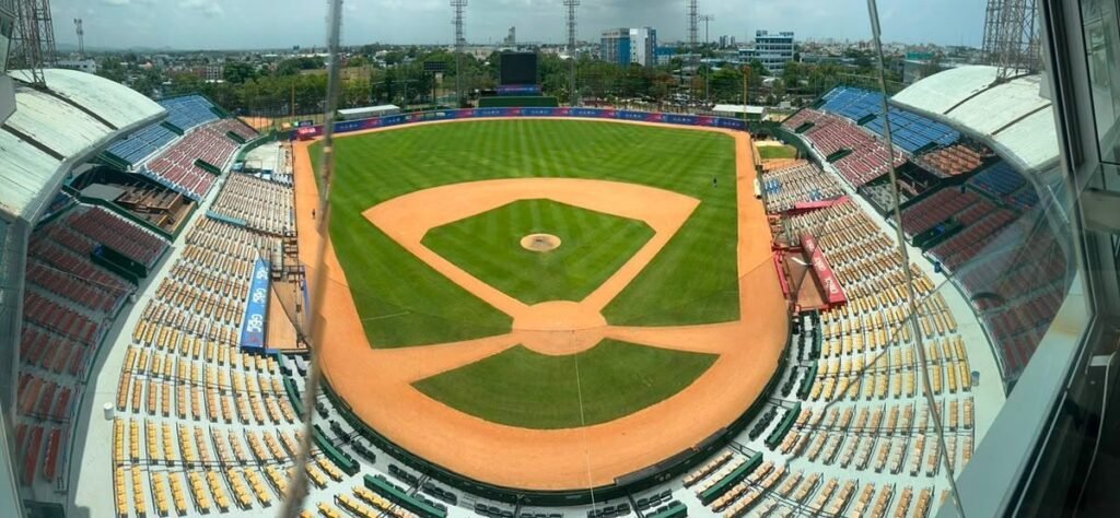Quisqueya queda listo para los Juegos y sigue la presión por fiscalizar la obra