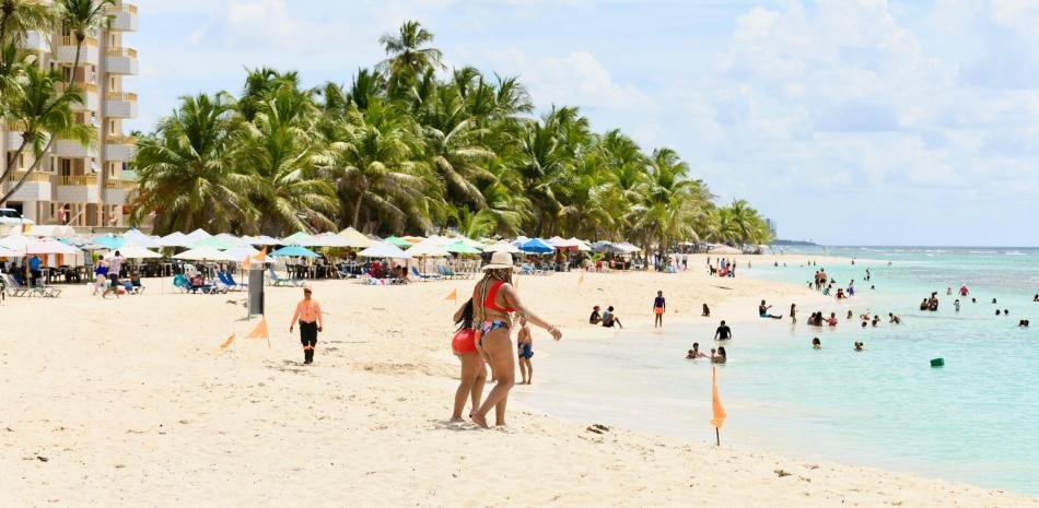 Turismo corrige tras la denuncia de Lantigua por el acceso a una playa de Juan Dolio