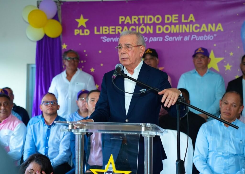 Medina contradice a Abinader y cuestiona el rumbo de la deuda pública