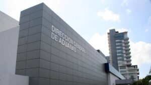 Decreto de Abinader activa controles en Aduanas tras aranceles y abre nueva prueba de vigilancia sobre importaciones