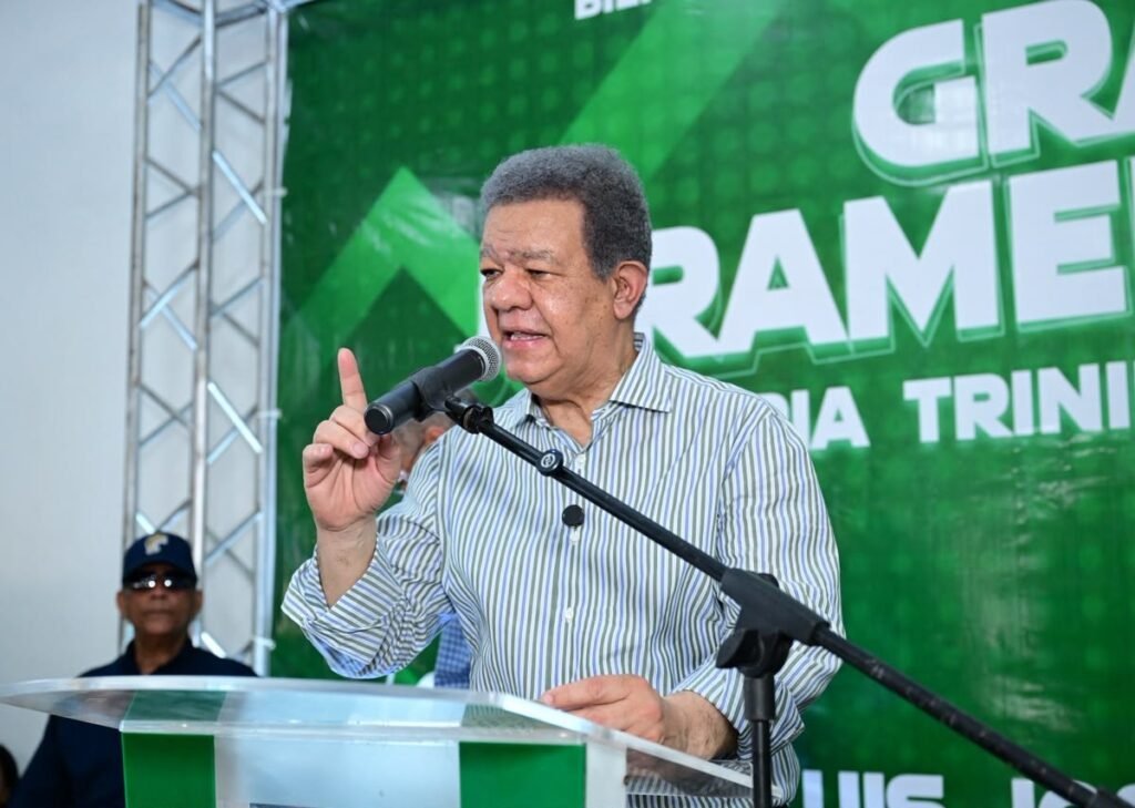 Leonel atribuye el crecimiento de Fuerza del Pueblo al desgaste del PRM y al malestar social