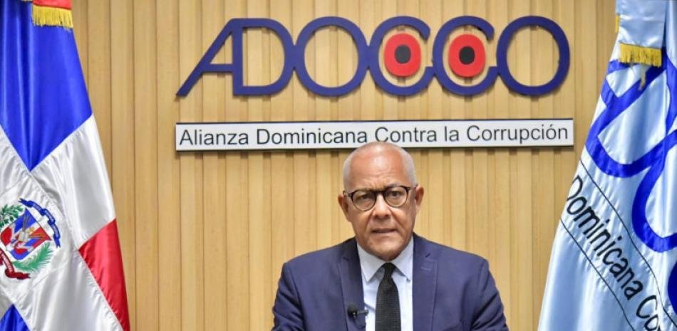 Congreso sigue bajo presión por artículos del nuevo Código Penal que inquietan a la prensa
