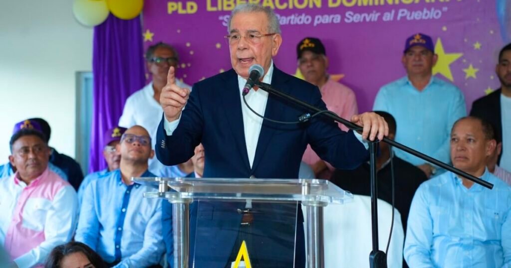 Medina cuestiona al PRM por el aumento de la deuda y el costo de los intereses