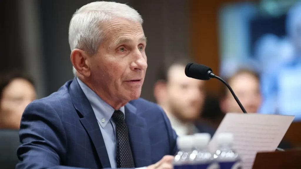 Fauci se ampara en la Quinta Enmienda ante el Senado y agrava la presión por respuestas sobre la pandemia