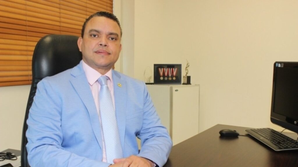 Más de 17 mil enfermeras recibirán medidas del Gobierno y SNS admite rezagos acumulados