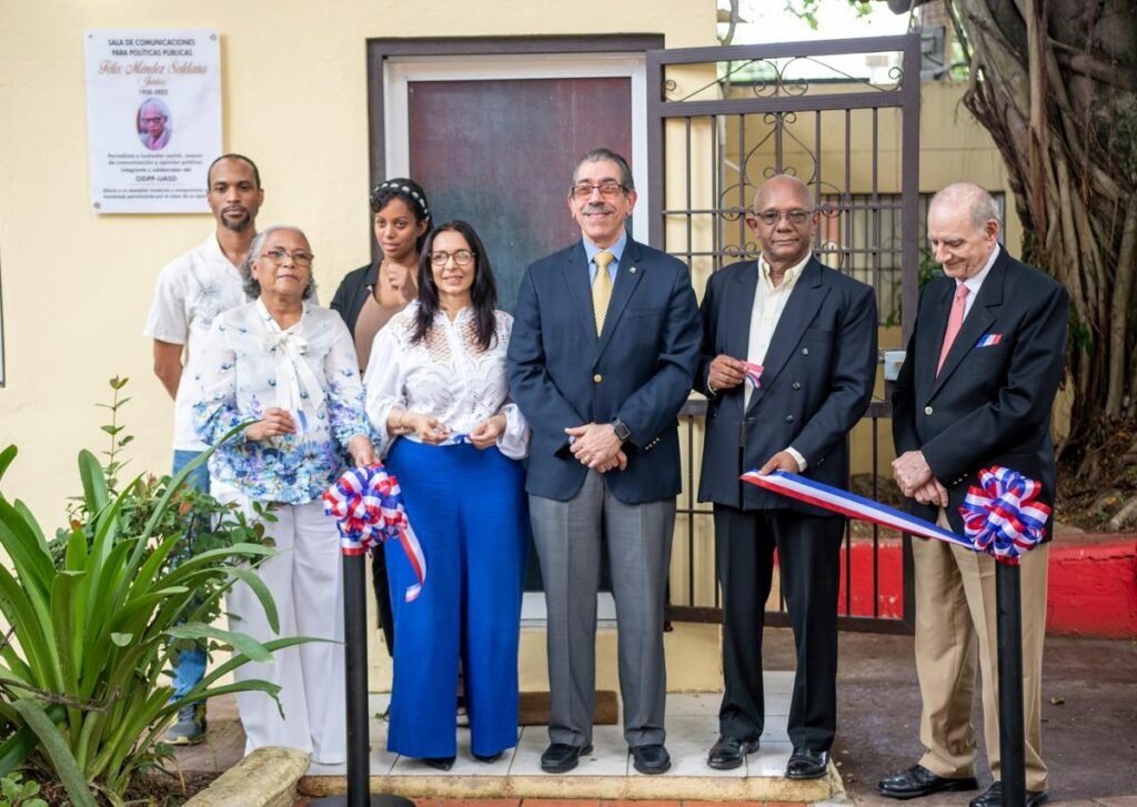 UASD inaugura una sala dedicada a Félix Méndez para impulsar el debate sobre políticas públicas