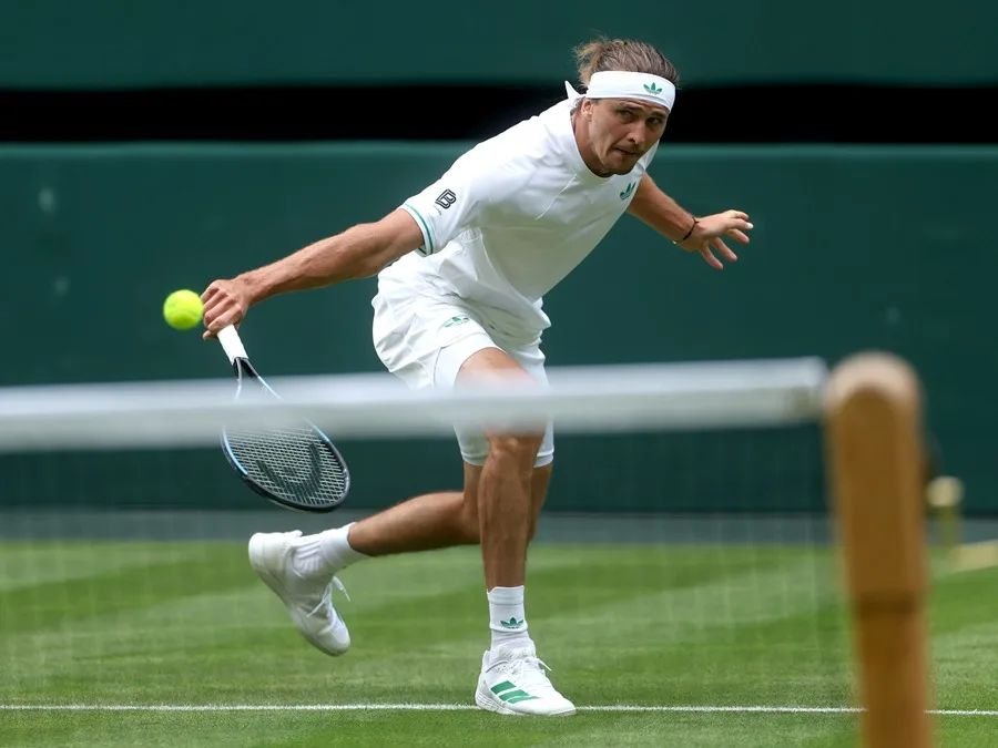 Zverev, Fritz, Shelton y Auger-Aliassime marcan la segunda ronda de la Davis