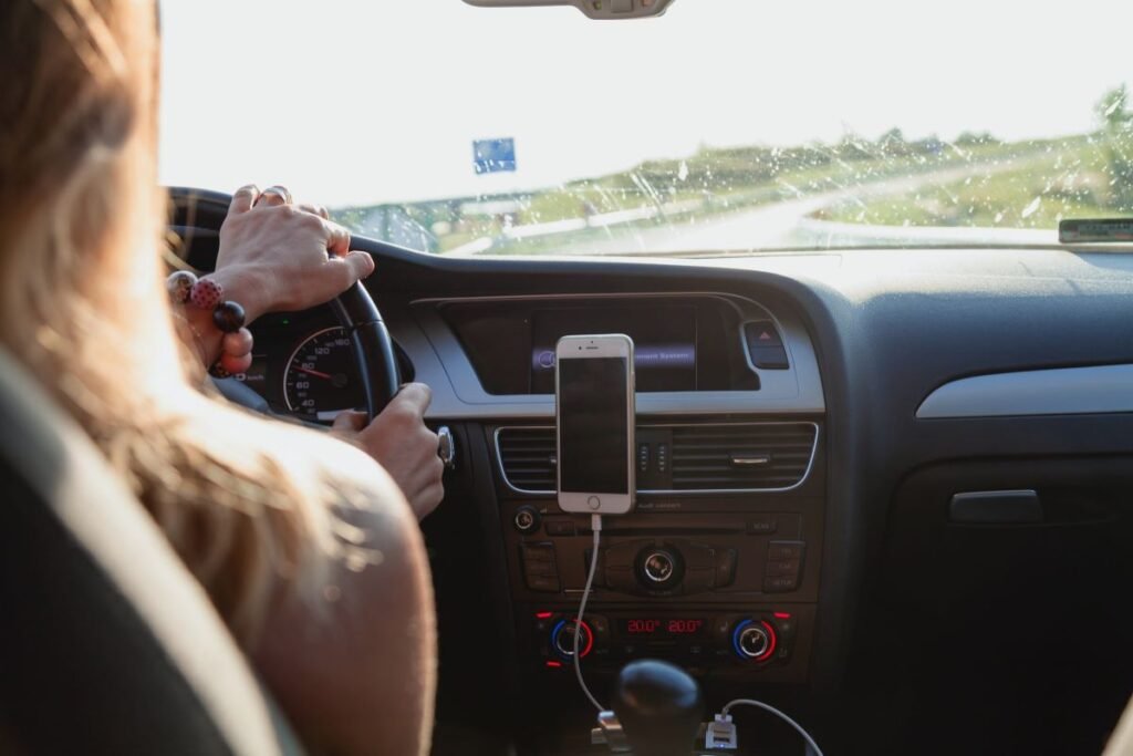 Brecha de movilidad en la frontera: las mujeres apenas concentran 24.6% de los vehículos