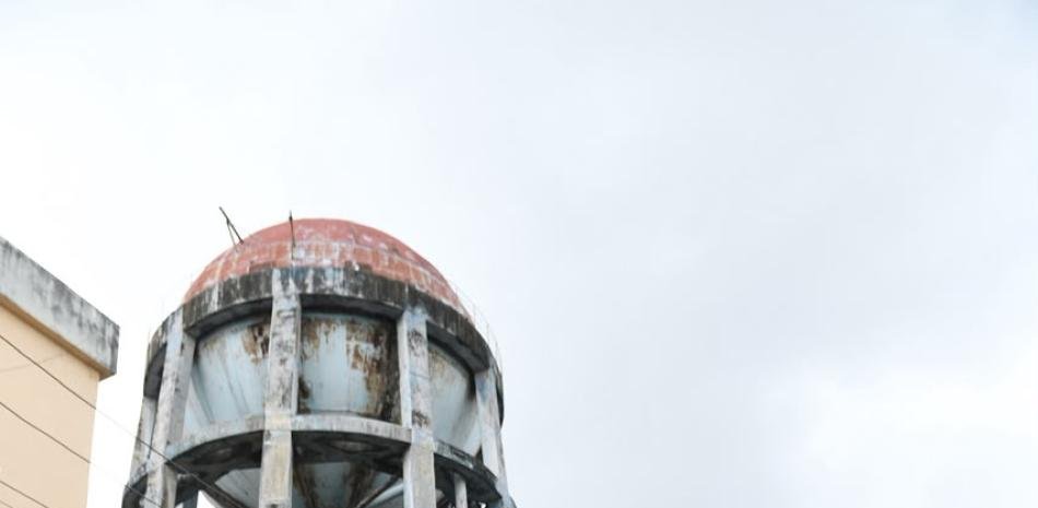Villa Juana sigue sin explicaciones de la CAASD pese a denuncia sobre tanque en deterioro