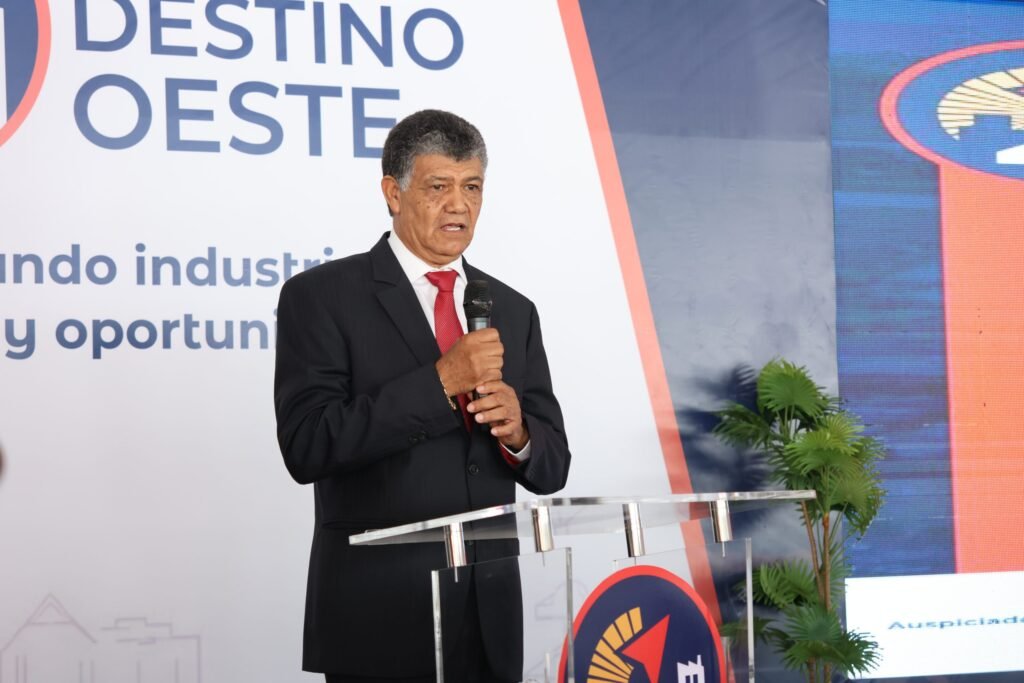 Peña presenta a Santo Domingo Oeste como polo industrial y refuerza el llamado a ver resultados concretos