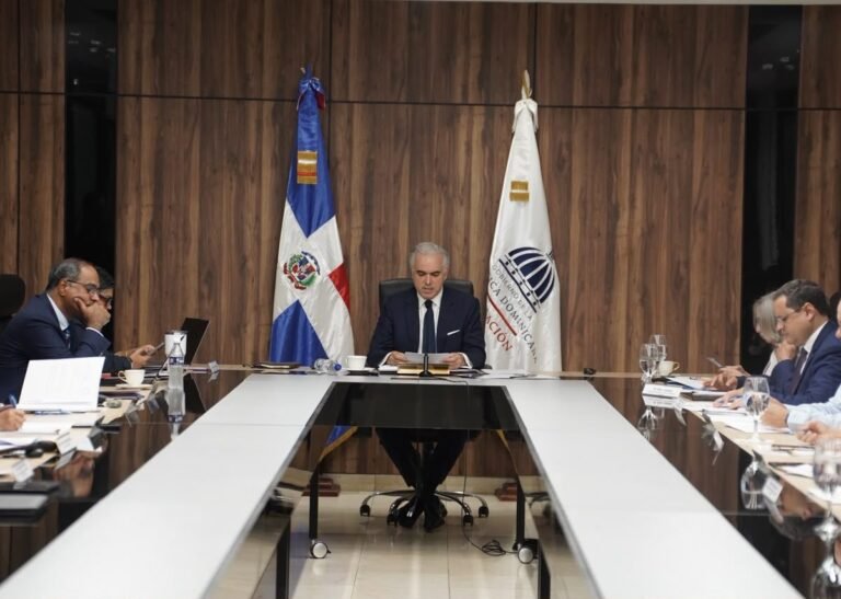 CNE aprueba comisión para revisar protocolos contra la violencia en las escuelas