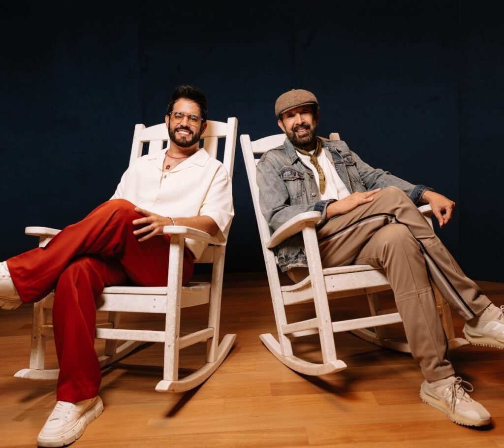 Juan Luis Guerra y Manny Cruz celebran el merengue con “Nieve en Verano” en medio de un clima político más exigente