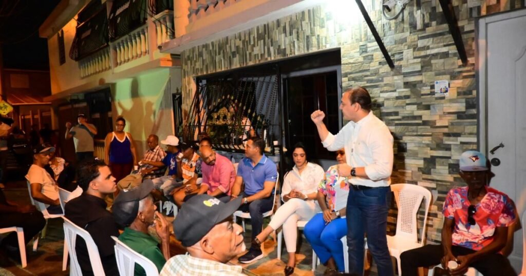 Martínez habla de una “mafia” en las deportaciones y cuestiona el control migratorio oficial