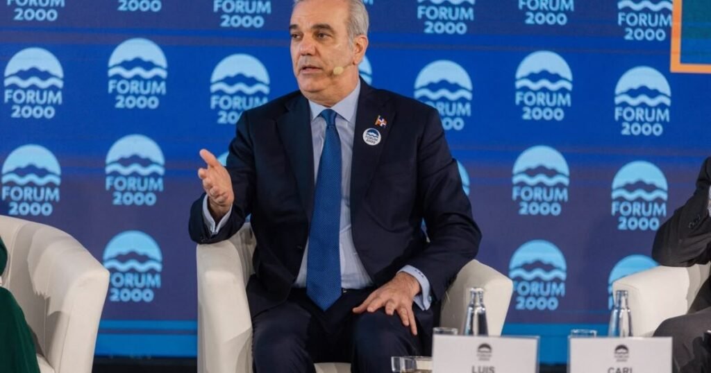 Abinader lleva a Praga su defensa institucional y reabre el foco sobre las pruebas pendientes de su gestión